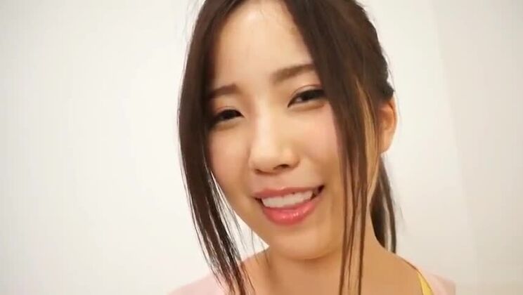 Deliziosa ragazza orientale