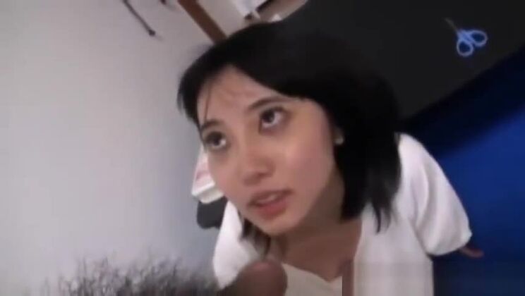 Deliziosa cagna orientale