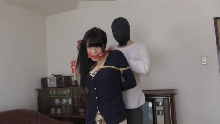 Incredibile asiatica zoccola