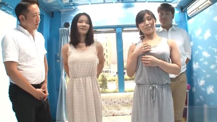 Affascinante stronza giapponese