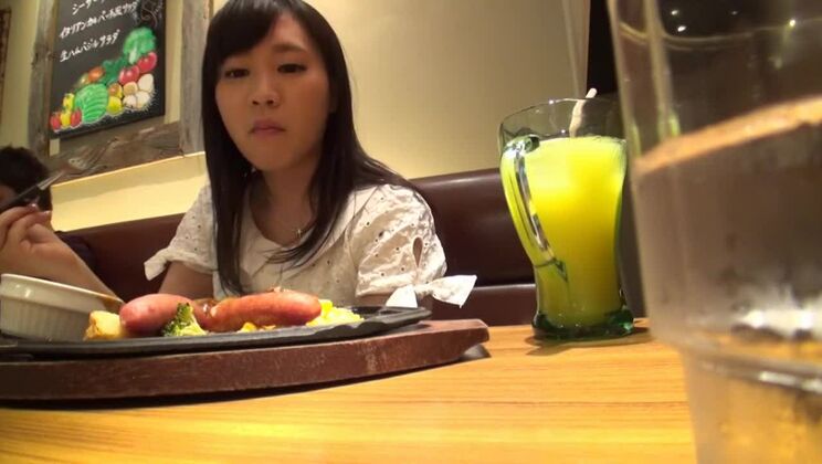 Incredibile ragazza giapponese