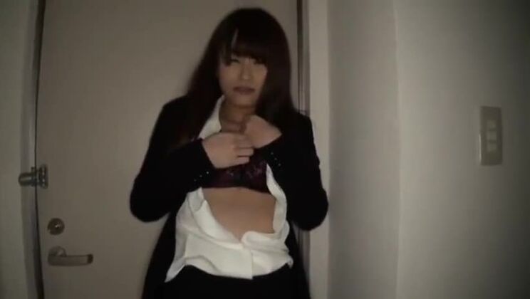 puttana asiatica devota