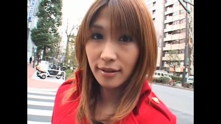 Splendida puttana asiatica color carota