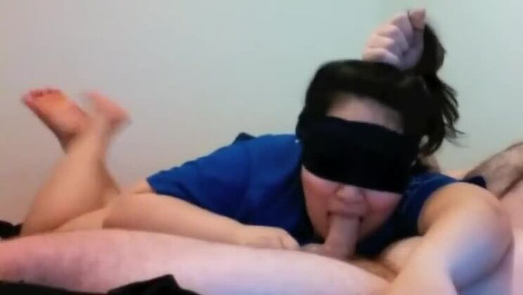 Tentatrice troia asiatica formosa in una scopata profonda e selvaggia