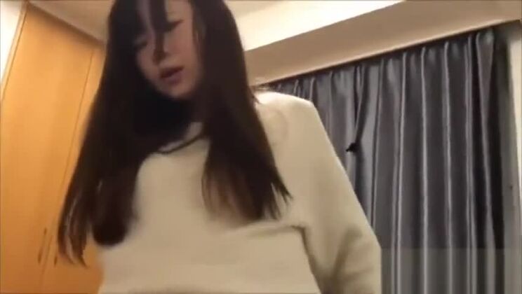 Una sfacciata asiatica in un bellissimo video amatoriale