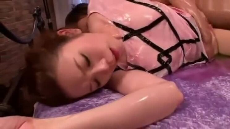 Incredibile prostituta asiatica formosa