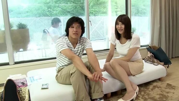 Affascinante donna giapponese