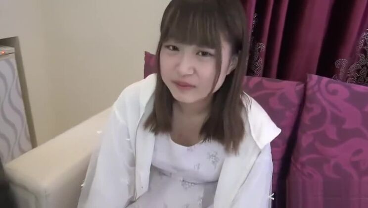 Ragazza giapponese ultraterrena