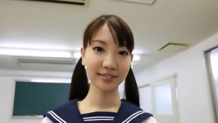 Incredibile ragazza orientale famosa nel miglior video porno amatoriale di sempre