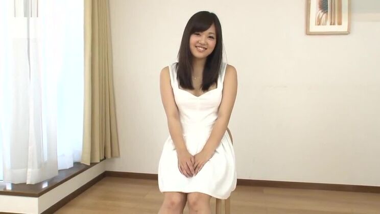 Seducente sgualdrina giapponese