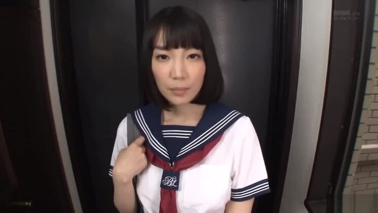 La succosa asiatica Pang in una vera performance hardcore