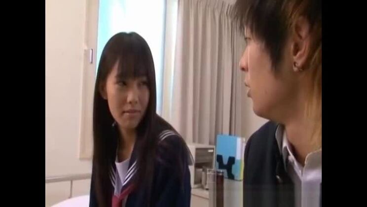 Video porno orientale con Top e Hikaru Ayuhara