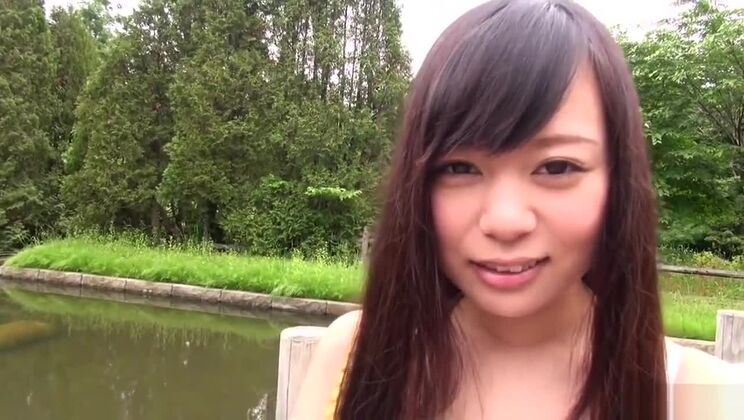 Splendida donna giapponese che fa un incredibile sesso amatoriale