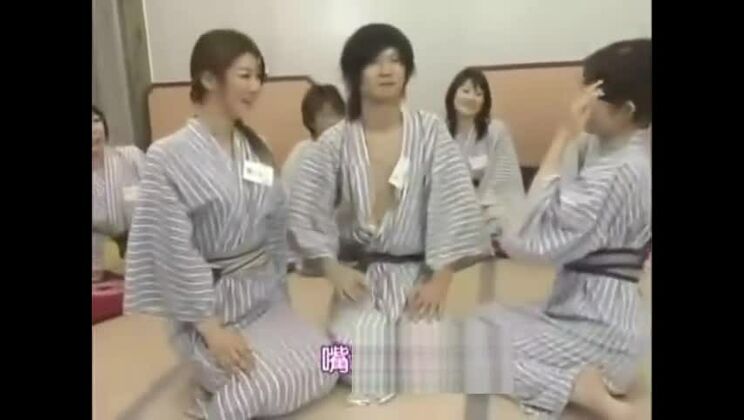 Il mio viaggio primaverile orgiastico con 10 mogli zoccole -2