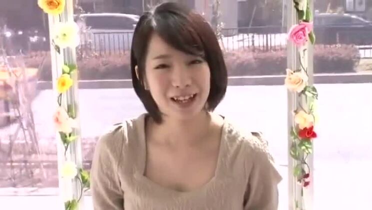 Ragazza giapponese arrapata nel miglior film JAV che tu abbia mai visto