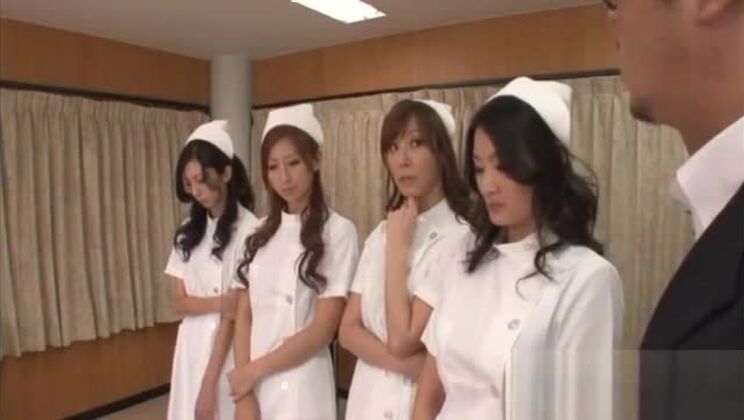 scene di sesso esplicito con un'infermiera giapponese