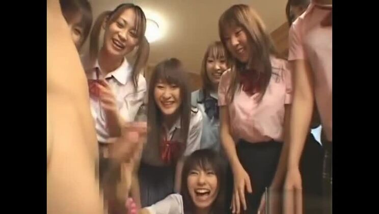 Figa bagnata e cattiva che viene scopata