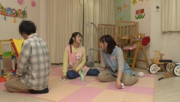 Modella giapponese esotica in un film JAV pensato apposta per te.