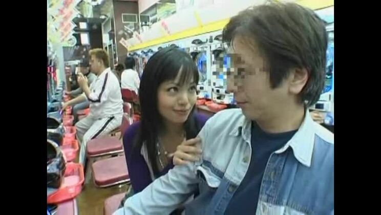 La migliore prostituta giapponese Erena Kurosawa, Moe 3, Mari Hida in un incredibile video JAV di sesso orale/Fera