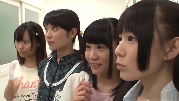 AzHotPorn - Tutor privato di grandi tette 2 Riko Kashii