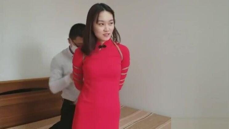 Modello CINESE恋足屌丝的艳遇