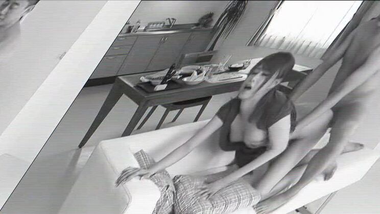 La ragazza giapponese più sexy, Akiho Yoshizawa, nel miglior video JAV.