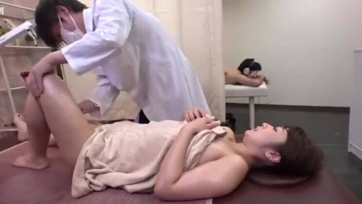 scopare moglie massaggio giapponese