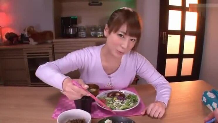 Incredibile film porno Bukkake incredibile, guardalo