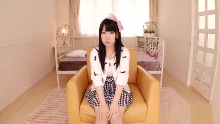 Una lussuriosa bellezza giapponese viene stuzzicata