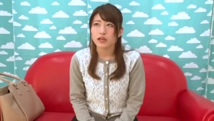 Fantastica modella giapponese nel video JAV più folle, è incredibile