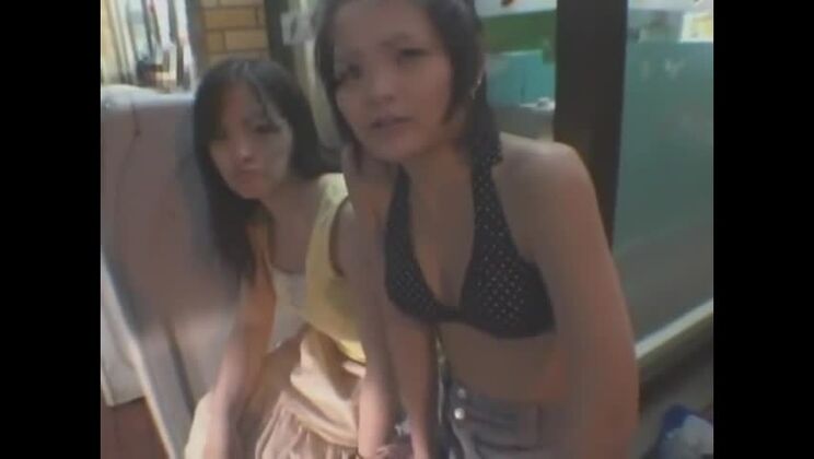 Incredibile prostituta giapponese nel miglior video JAV con seni piccoli
