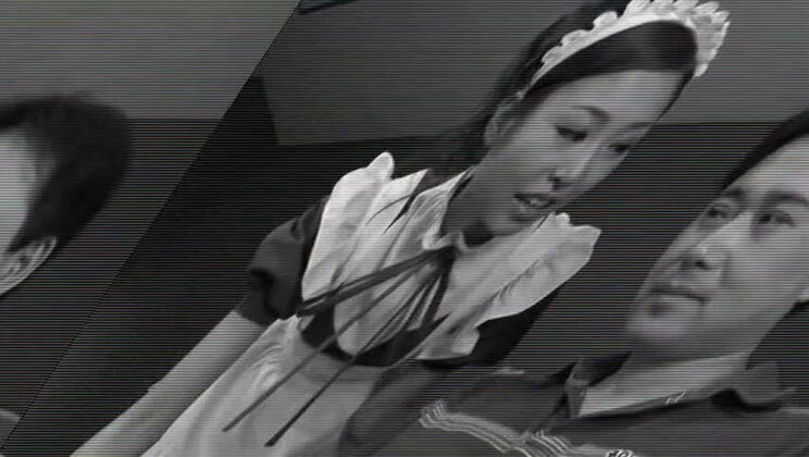 Prostituta giapponese esotica in un incredibile video JAV di sesso orale/Fera in pubblico.