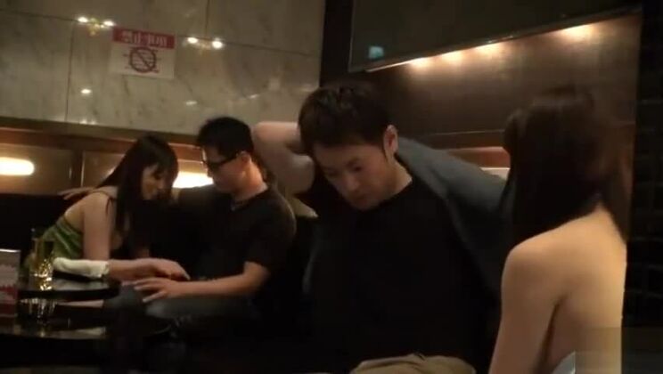 Grande troia giapponese in Greatest Cumshots, Creampie/Nakadashi, versione esclusiva del video JAV.