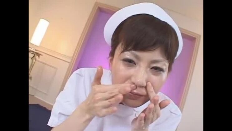 La migliore troia giapponese Anna Watase in Horny Fetish, clip JAV Nurse/Naasu