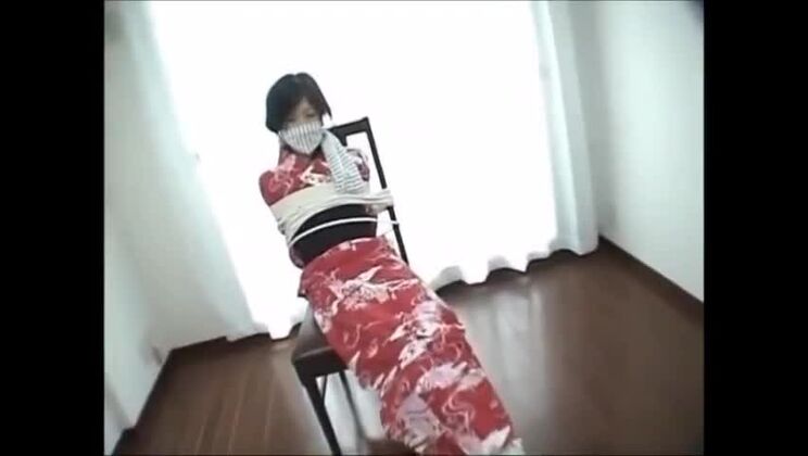 bondage giapponese yukata