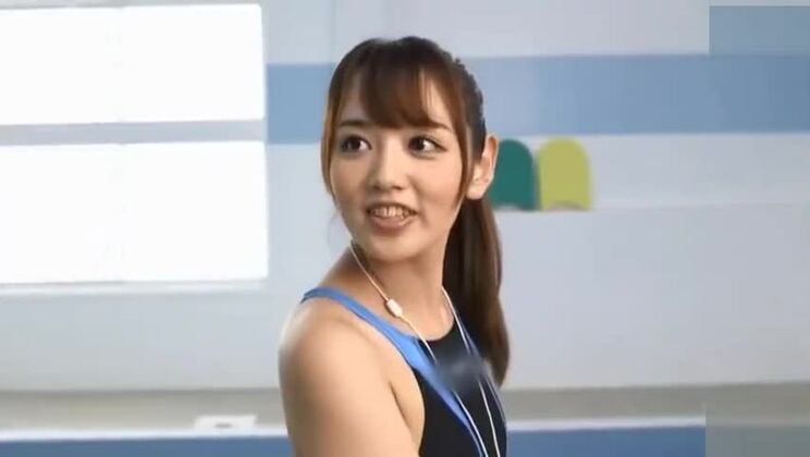 Sorella maggiore bellissima scopata in pubblico fset737