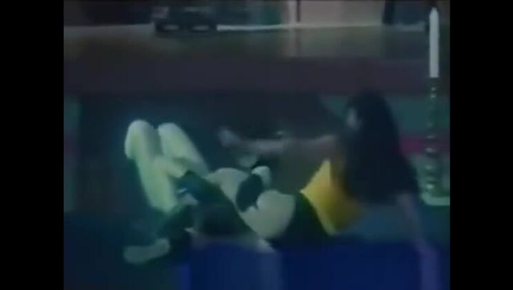 La bella Suzuki contro Mayumi Ozaki