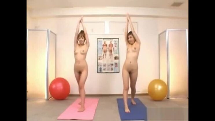 Modella AV giapponese nuda