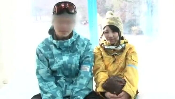 La modella giapponese più recente mai vista nella scena JAV più eccitante.