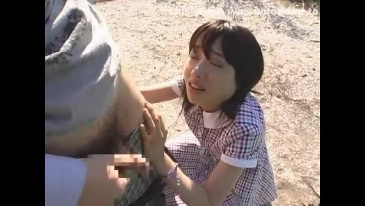 Pazzo giapponese zoccola nel film JAV più hot all'aperto, compilation