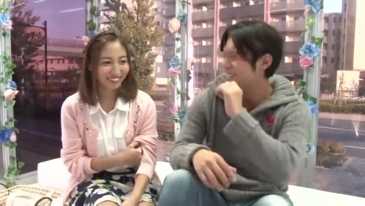 Puttana giapponese in un'unica clip JAV eccitante