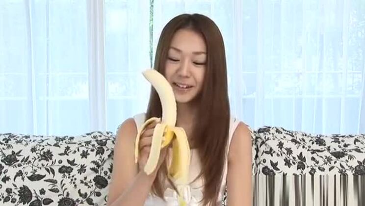 Squisita cavalcata di cazzo asiatico