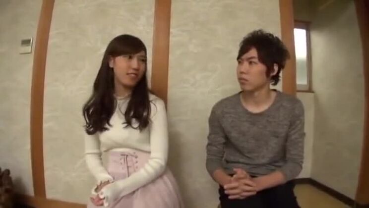 La ragazza giapponese più pazza in una nuova clip JAV, guardatela!