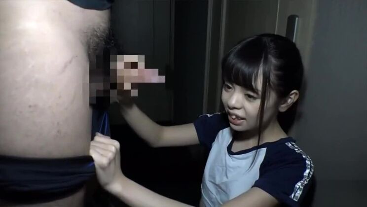 Favoloso video porno con seni piccoli e super sexy