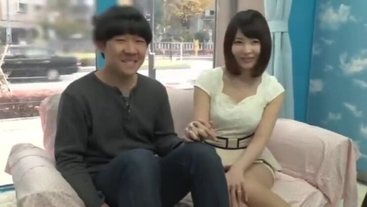 Nuova prostituta giapponese nella scena hot del JAV, guarda lo spettacolo