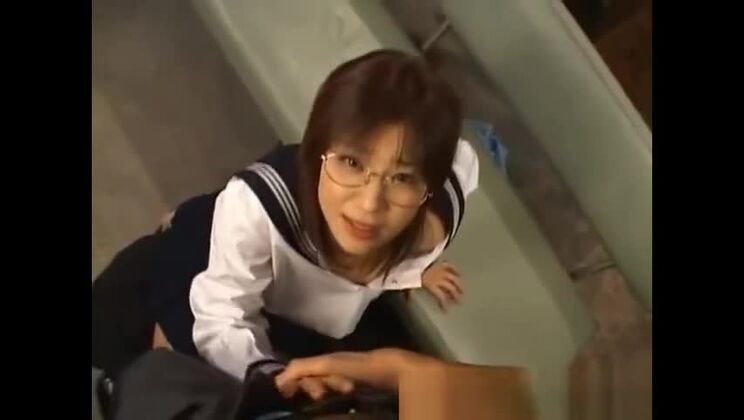 Aimi Dolce bambola giapponese è una ragazza sexy parte 6