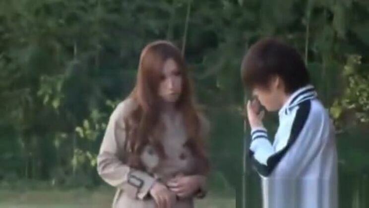 Strano giapponese all'aperto fantastico