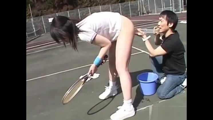 succhiare il cazzo in modo lascivo