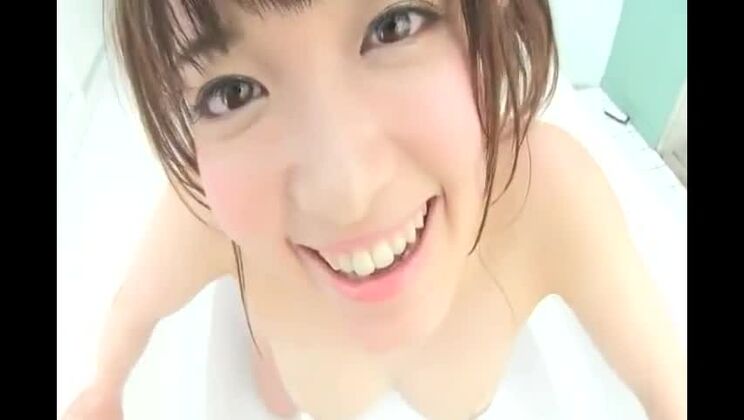 Asiatica, feticismo, video femminile solista