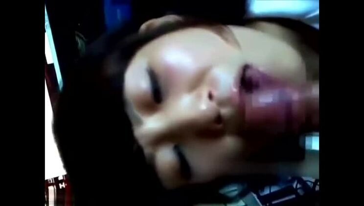 Modella giapponese nel video JAV più hot, solo per te.